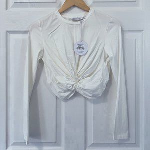 Petal & Pup | Brinelle Long Sleeve Twist Crop Top in White